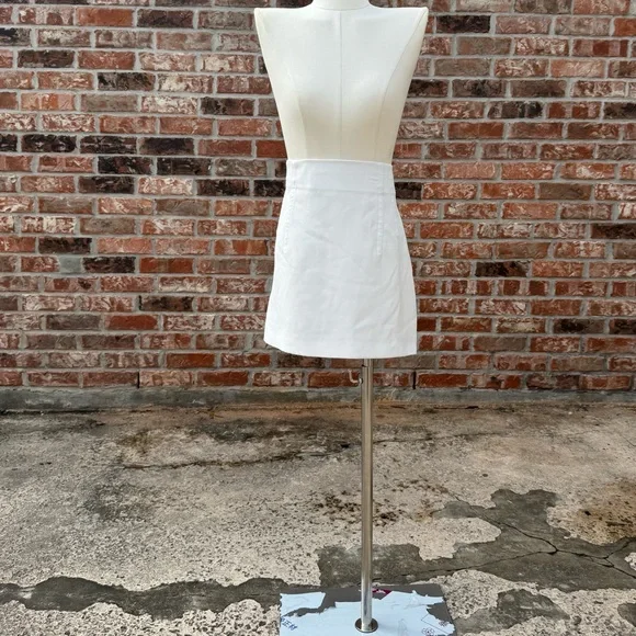 Zara white mini skirt / L / Excellent condition - Picture 6 of 11